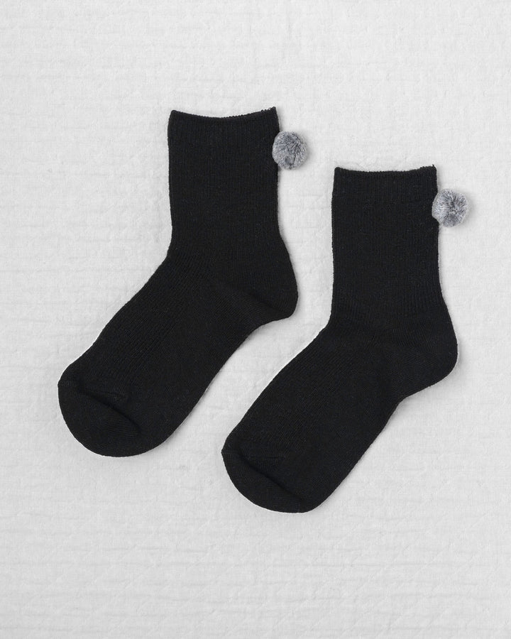WINTER POM POM SOCKS