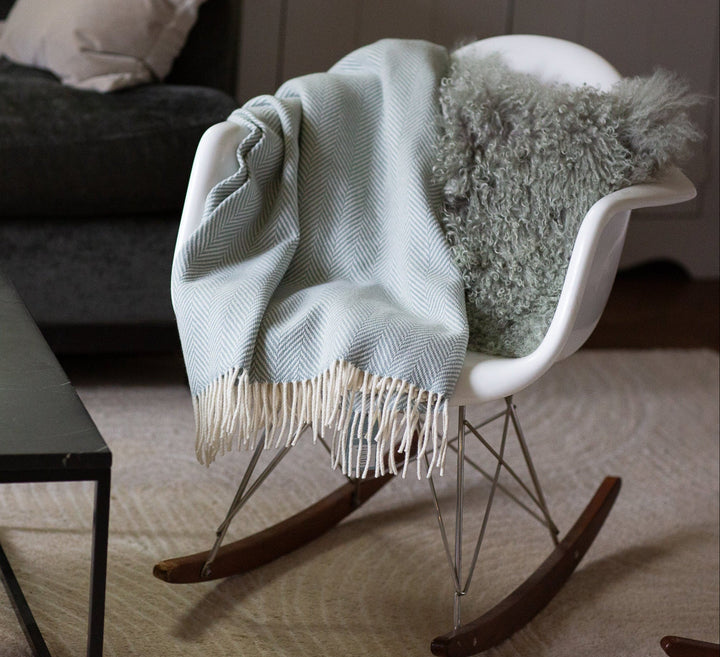 HERITAGE THROW
