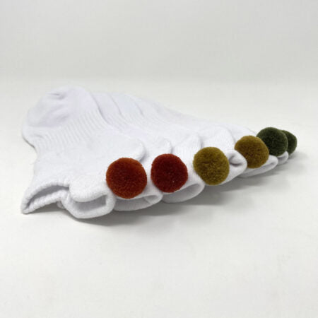 80’S POMPOM SOCKS