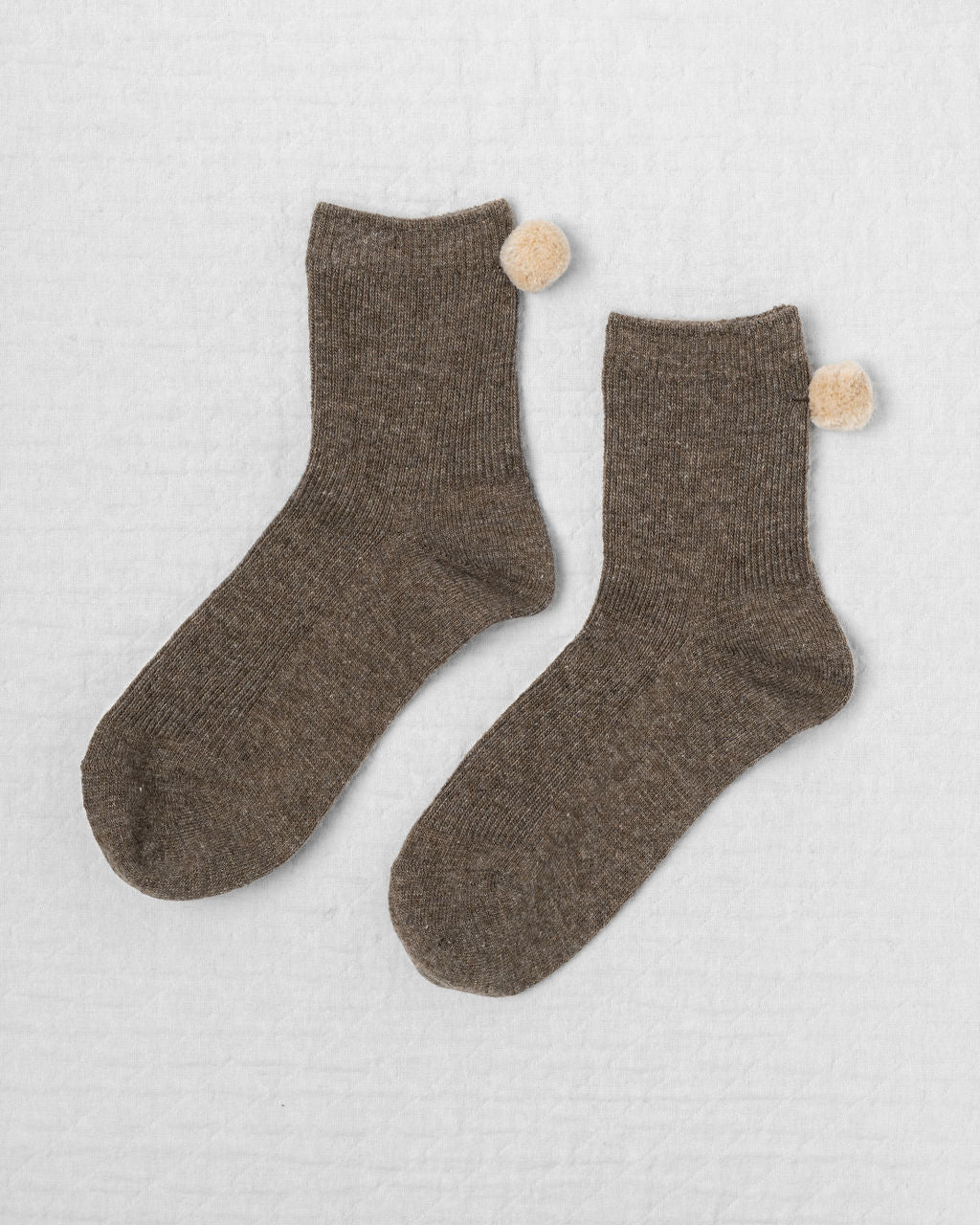WINTER POM POM SOCKS
