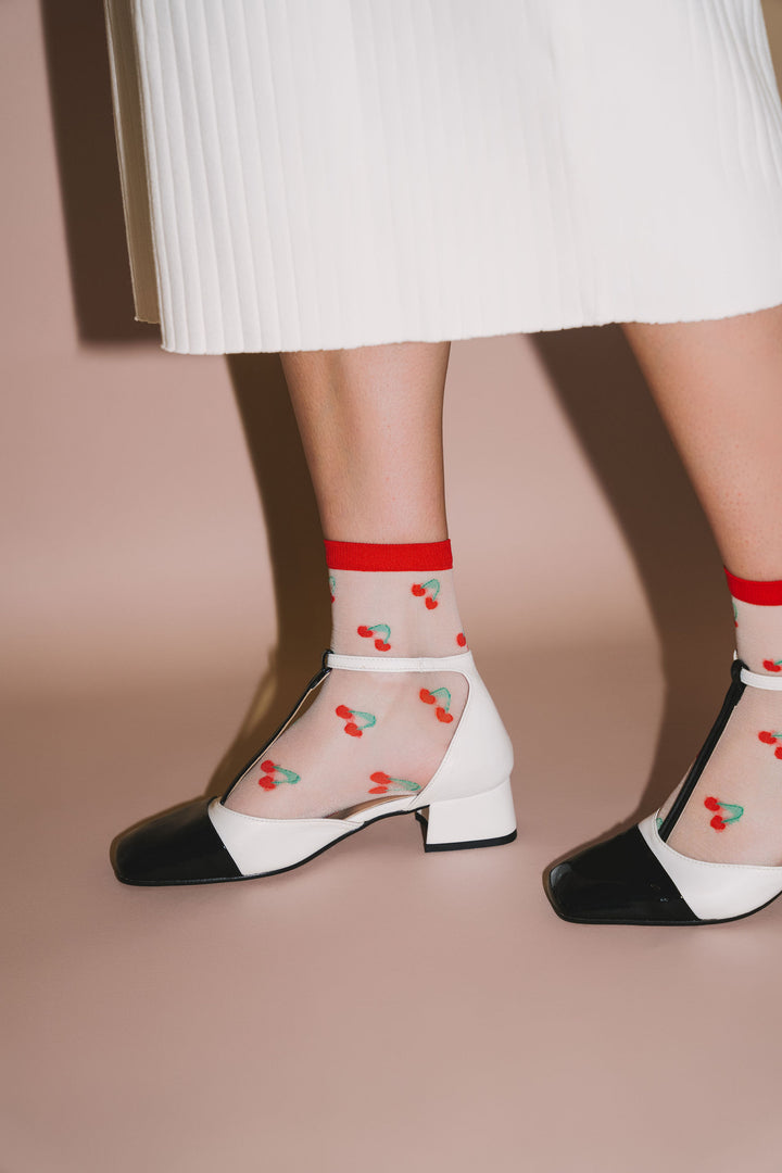 SHEER FRUIT SOCKS