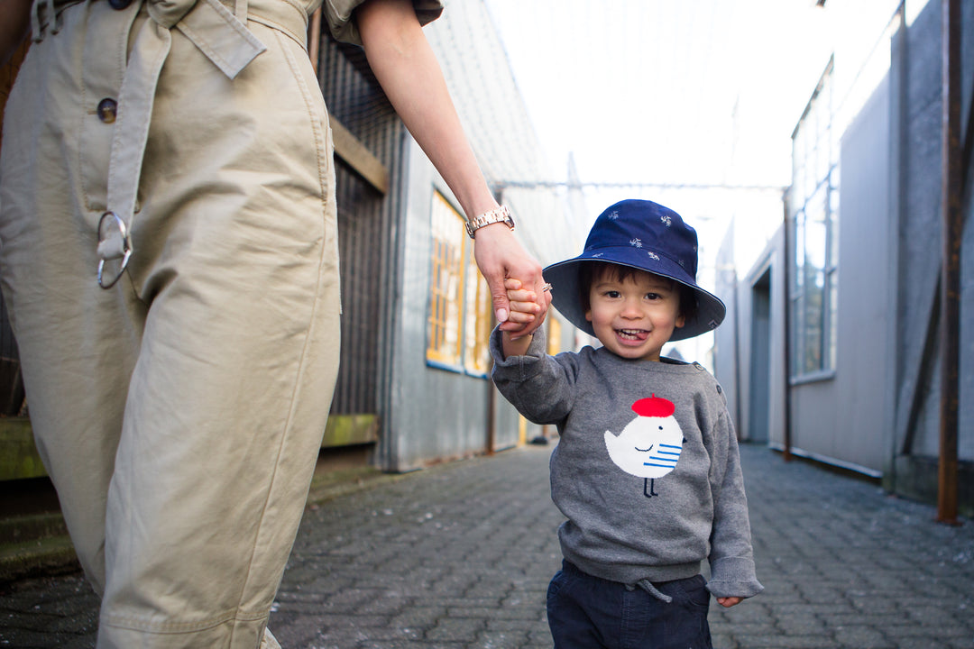 KIDS REVERSIBLE CORDUROY BUCKET HATS