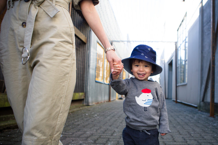 KIDS REVERSIBLE CORDUROY BUCKET HATS